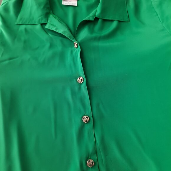 Brand New Beautiful Green Color Blouse 100% Polyester - Picture 3 of 7